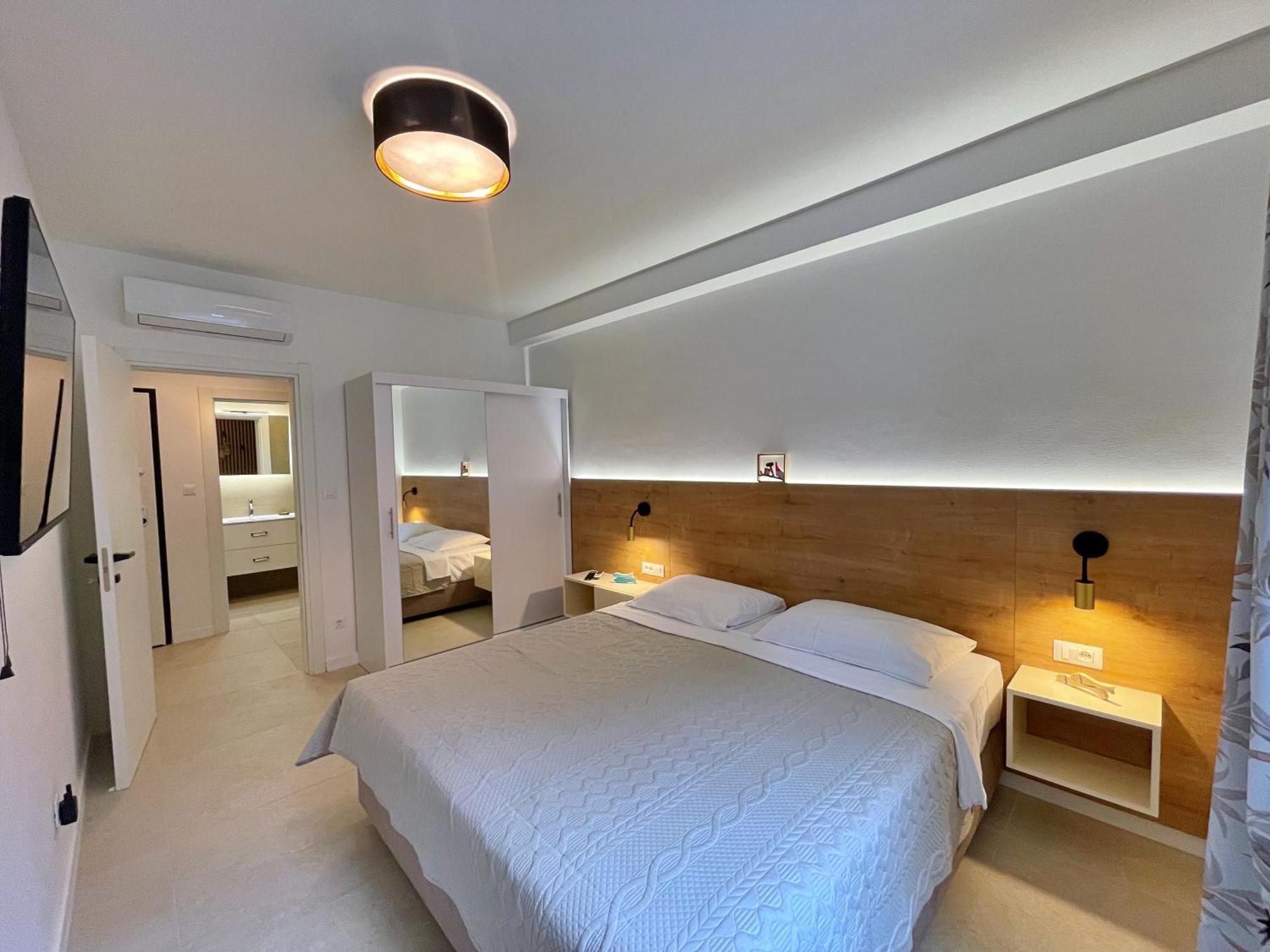 Villas Punta Silo - Luxury Apartments With Pool Exterior photo